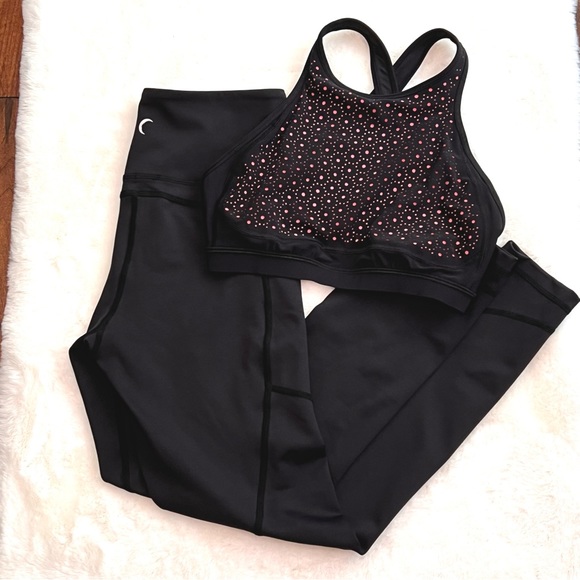 Lululemon Colour Me Quick Bra Black / Flash Light Tone Size 4 - Picture 2 of 13